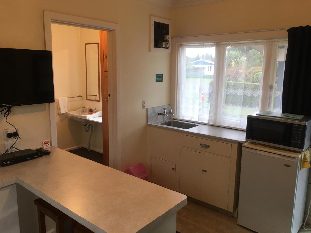 Alma Motel Oamaru Zewnętrze zdjęcie